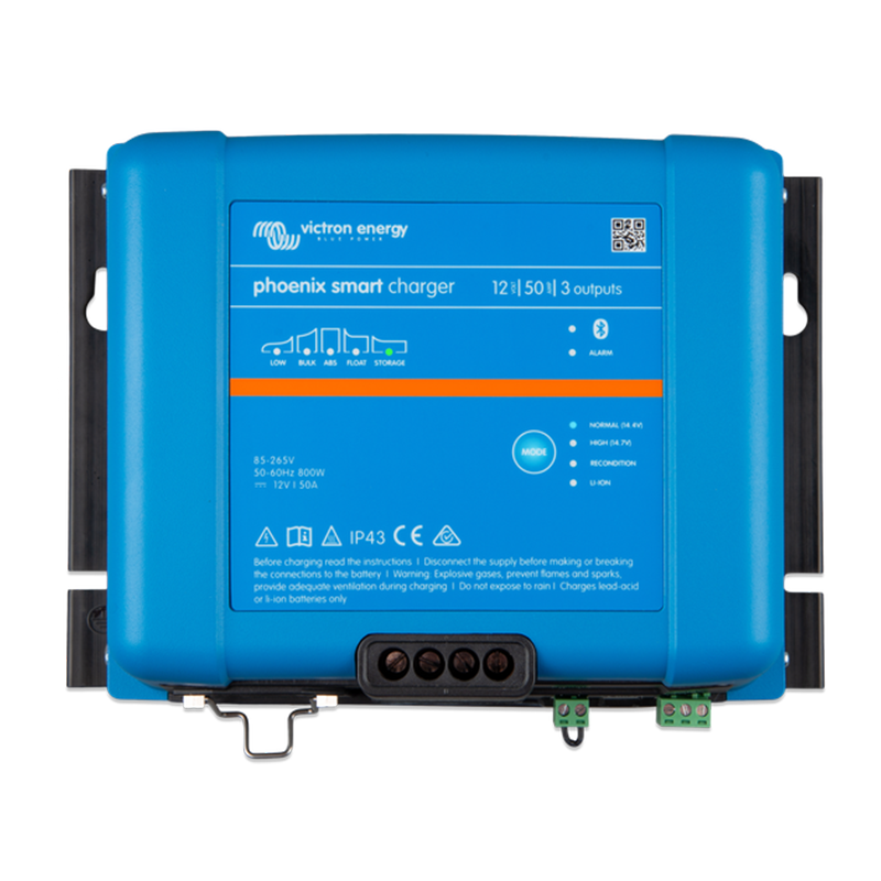 Obrazek produktu Phoenix Smart IP43 Charger 12/50 (3) 120/240V (SKU: 3456) importowany z CSV (SunTrack)