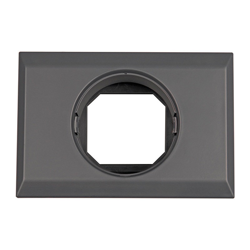 Obrazek produktu Wall mount enclosure for BMV or MPPT Control (SKU: 1577) importowany z CSV (SunTrack)